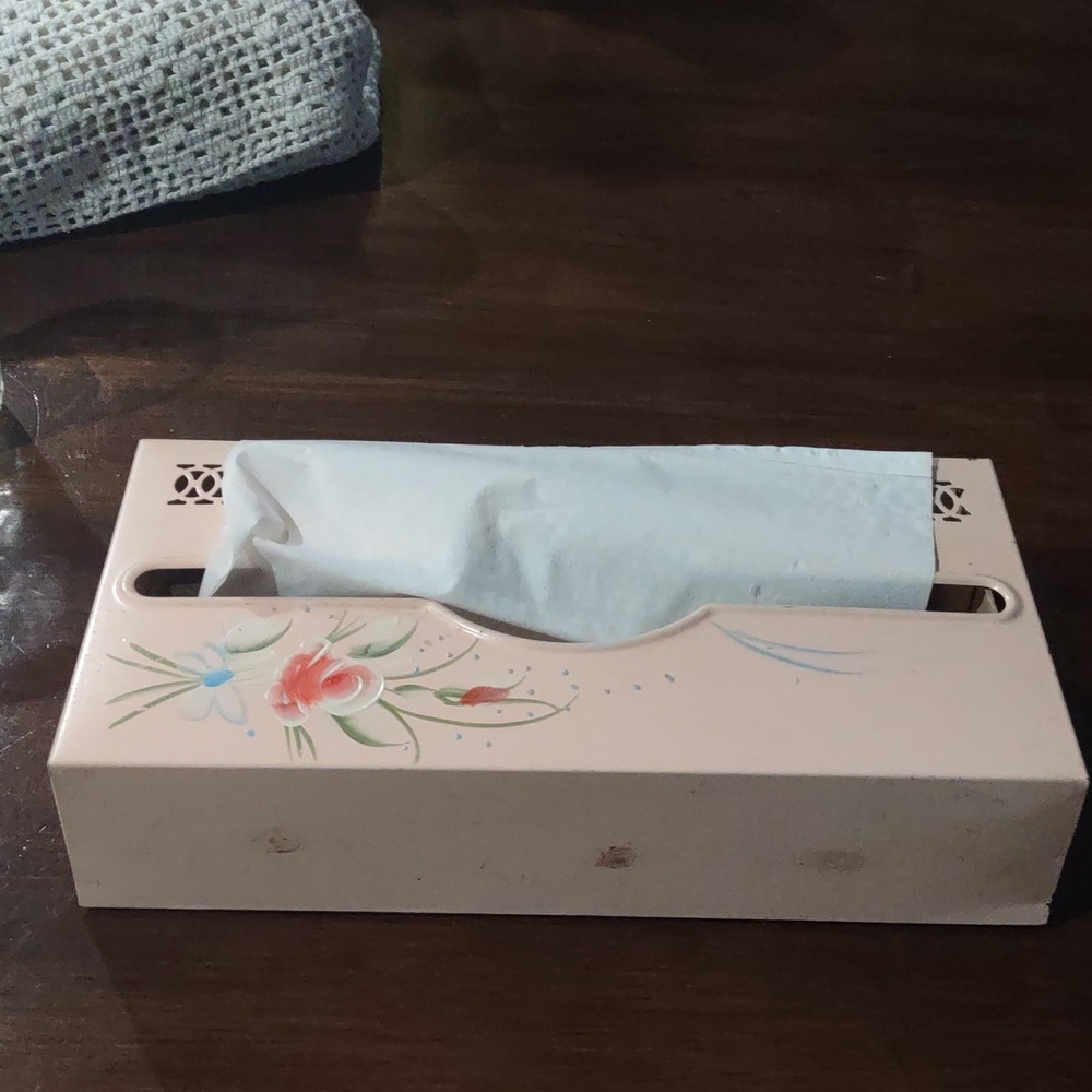 Vintage antique tissue holder. Pink with flowers.